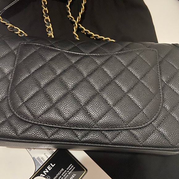 Chanel filigree - Picture 8 of 12